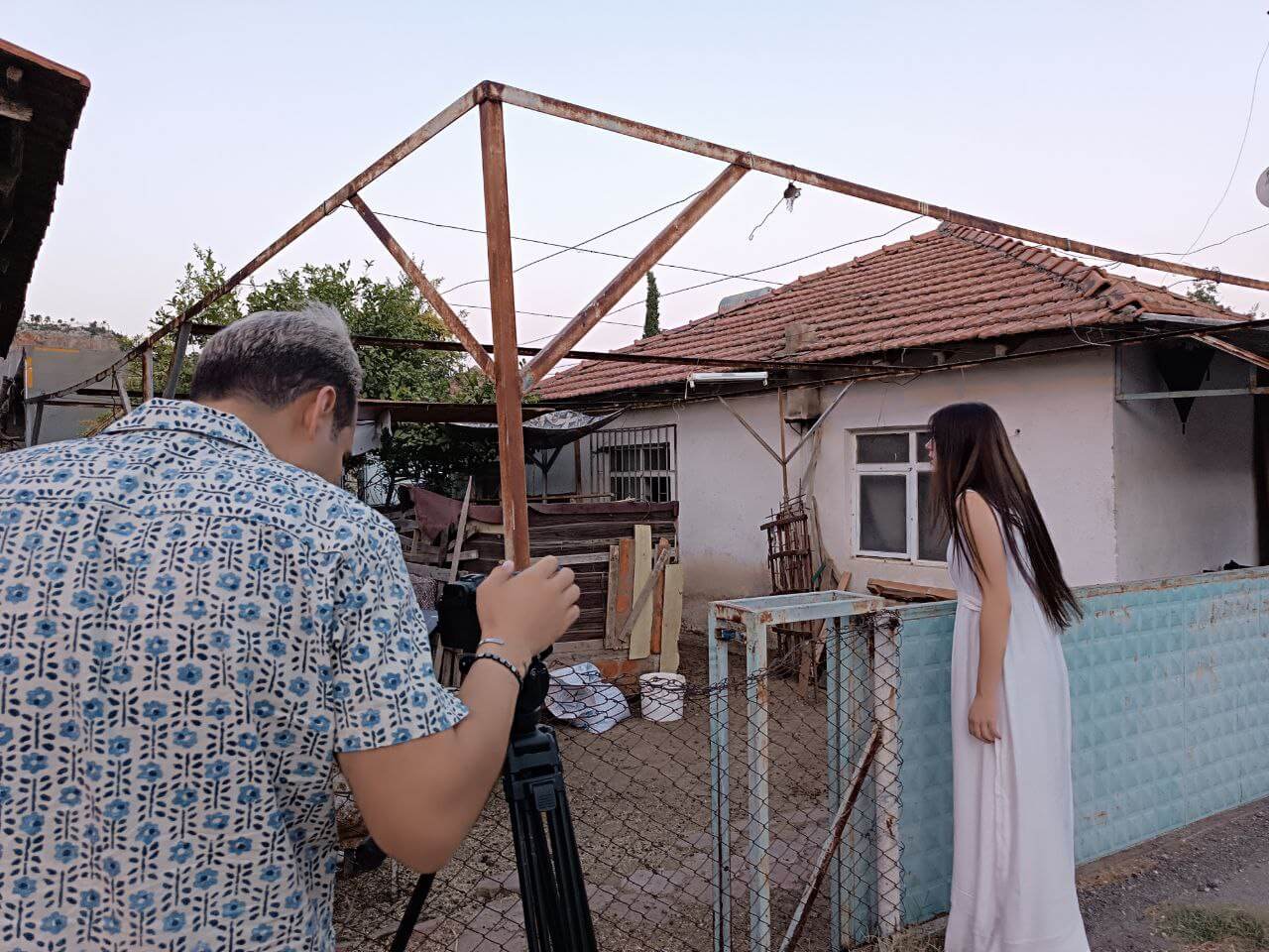 Return — BEHIND THE SCENES